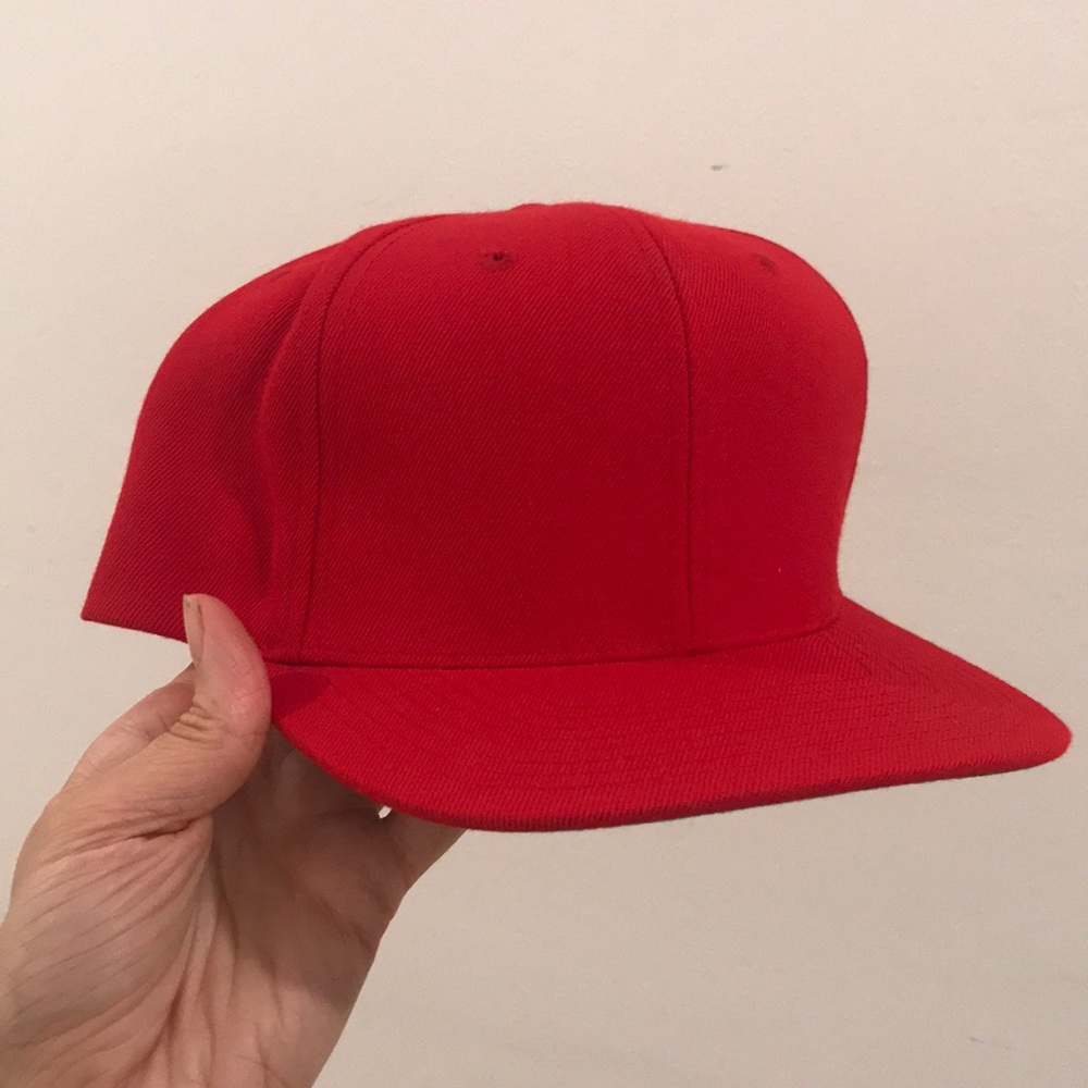 Red Lids Cap
